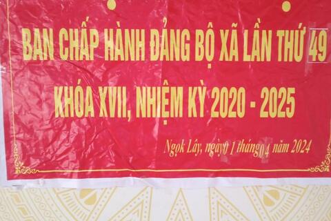 Sáng ngày 01/ 04/ 2024 UBND xã Hội nghị Ban chấp hành Đảng bộ xã lần thứ 49, khóa XVII, Nhiệm kỳ 2020- 2025